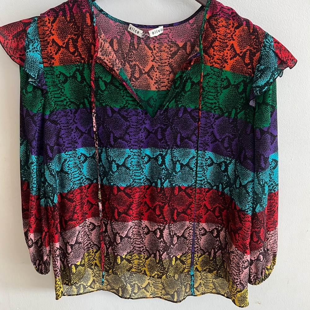 Alice and Olivia blouse size S NWOT